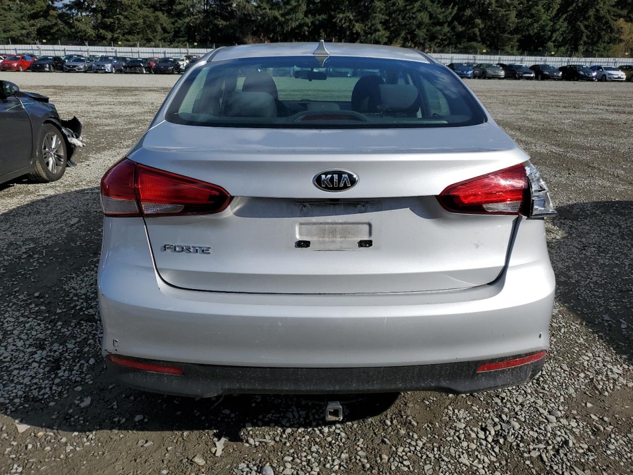 2017 Kia Forte Lx VIN: 3KPFL4A75HE116432 Lot: 76630924