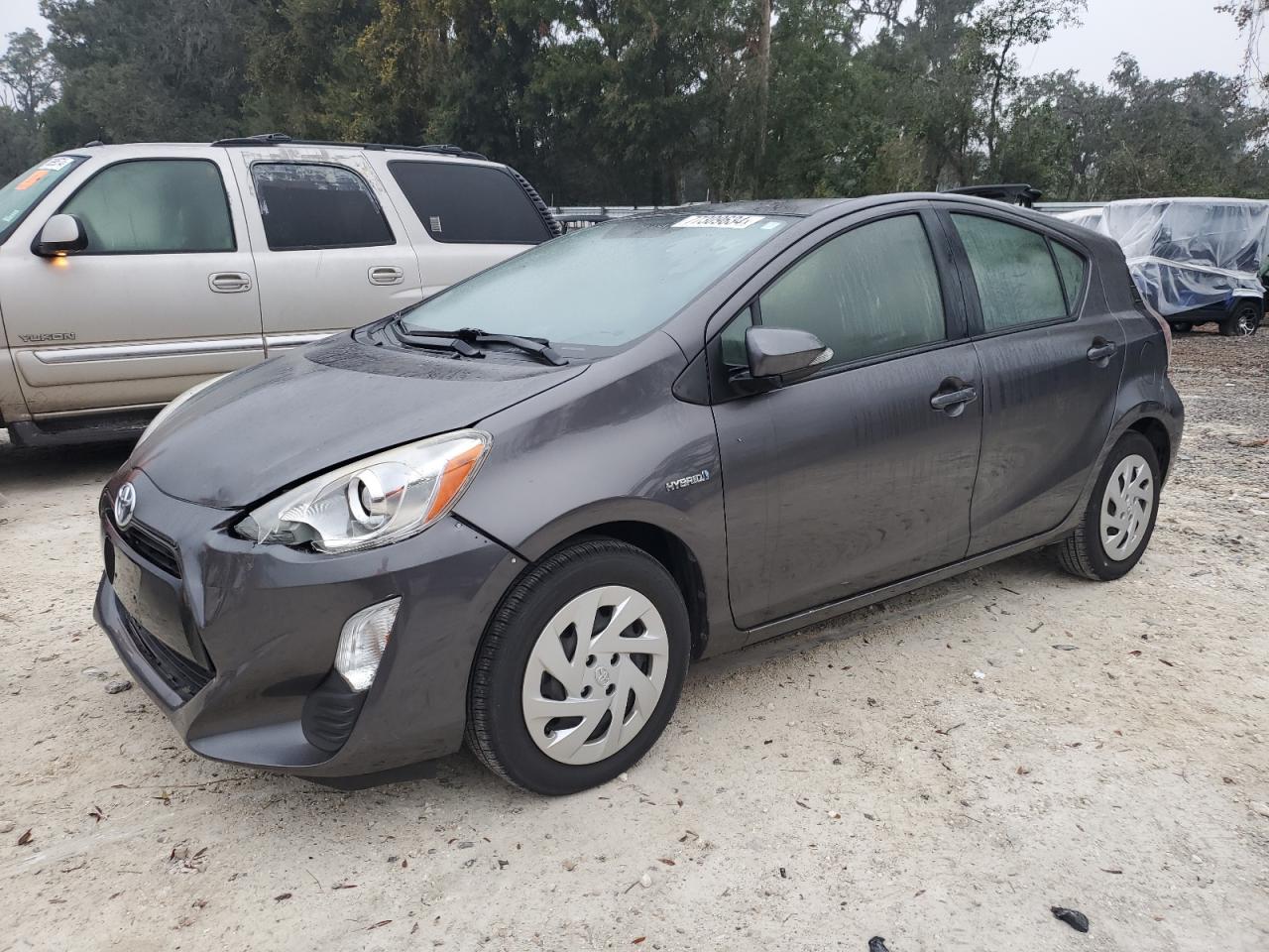 2016 Toyota Prius C VIN: JTDKDTB32G1131151 Lot: 77309634