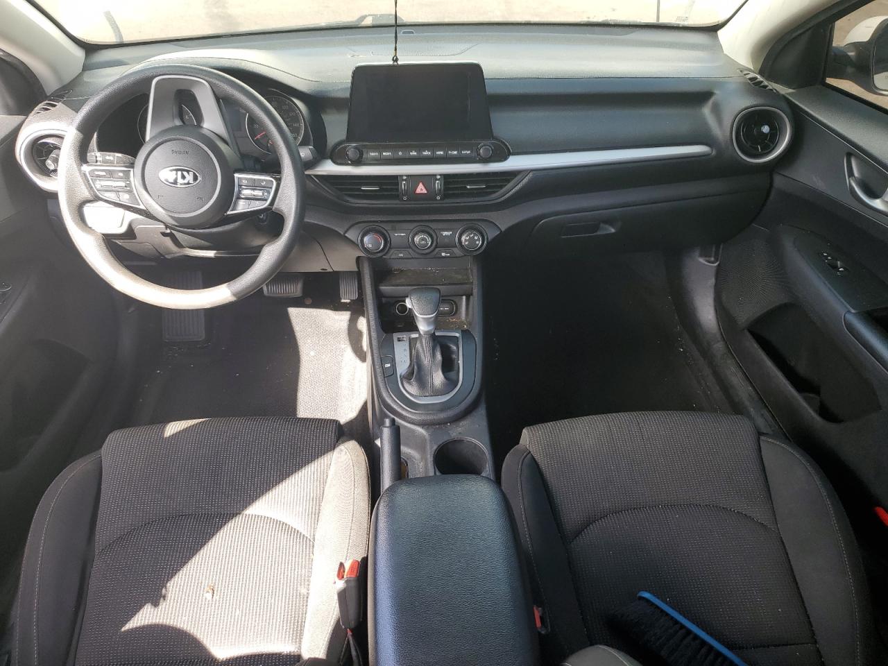 2021 Kia Forte - Image 8