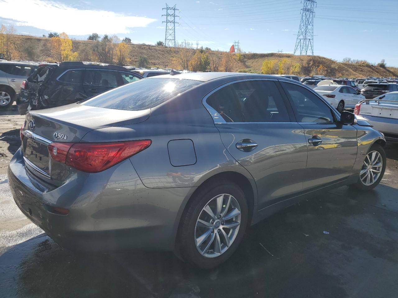 VIN JN1BV7AR9FM392514 2015 INFINITI Q50 no.3