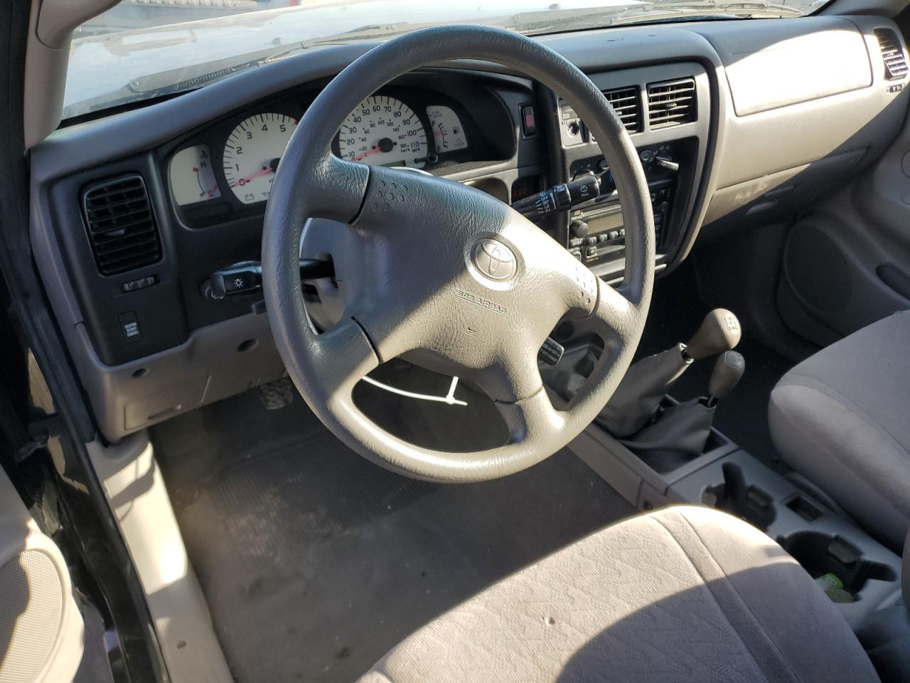 2002 Toyota Tacoma - Image 8