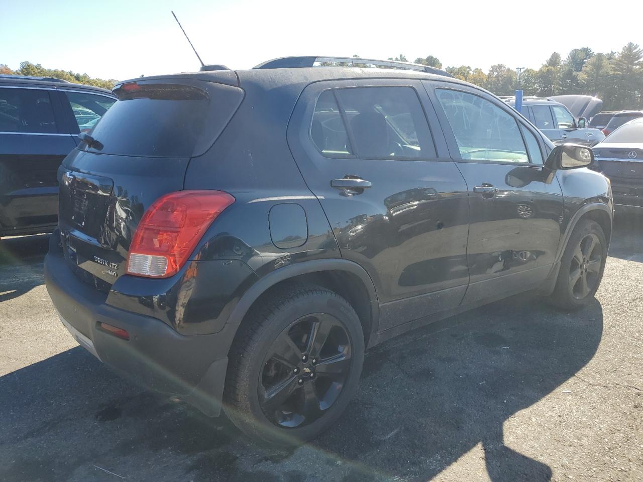2016 Chevrolet Trax - Image 3