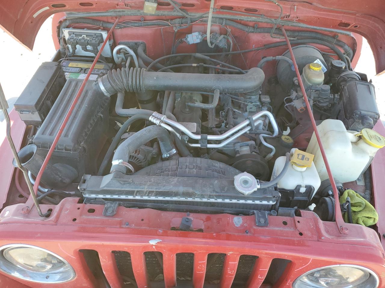 2000 Jeep Wrangler / Tj Sport VIN: 1J4FA49S1YP703560 Lot: 73647844