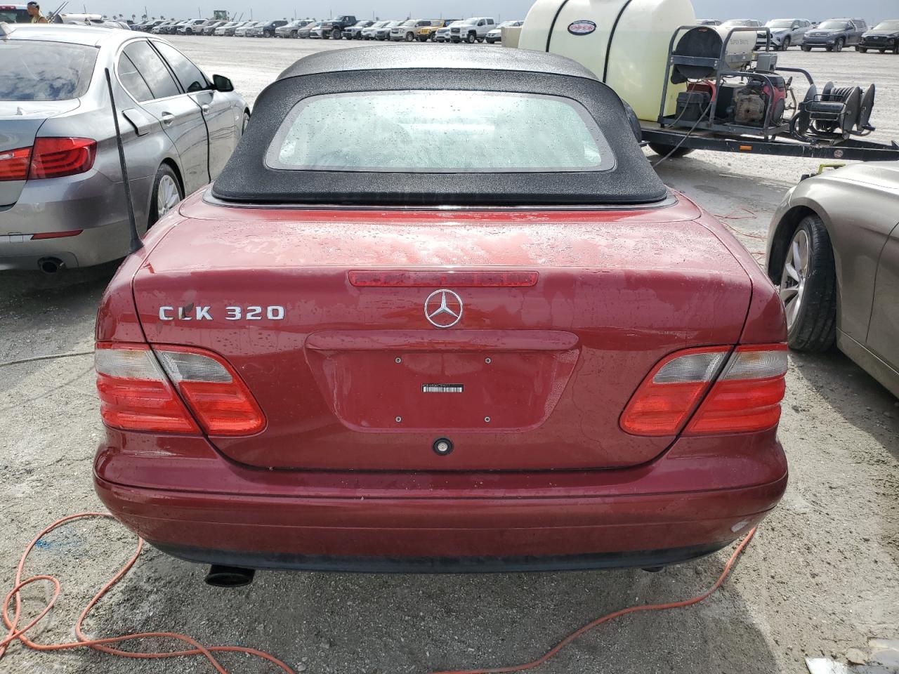 1999 Mercedes-Benz Clk 320 VIN: WDBLK65G6XT026223 Lot: 75452344