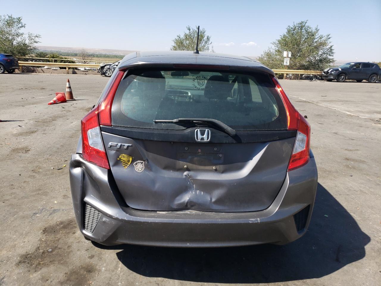 2015 Honda Fit Lx VIN: 3HGGK5H59FM760439 Lot: 74598154