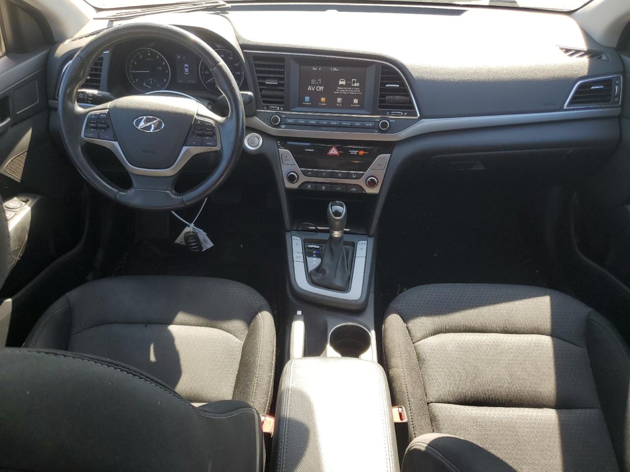 5NPD84LF4HH119895 2017 Hyundai Elantra Se