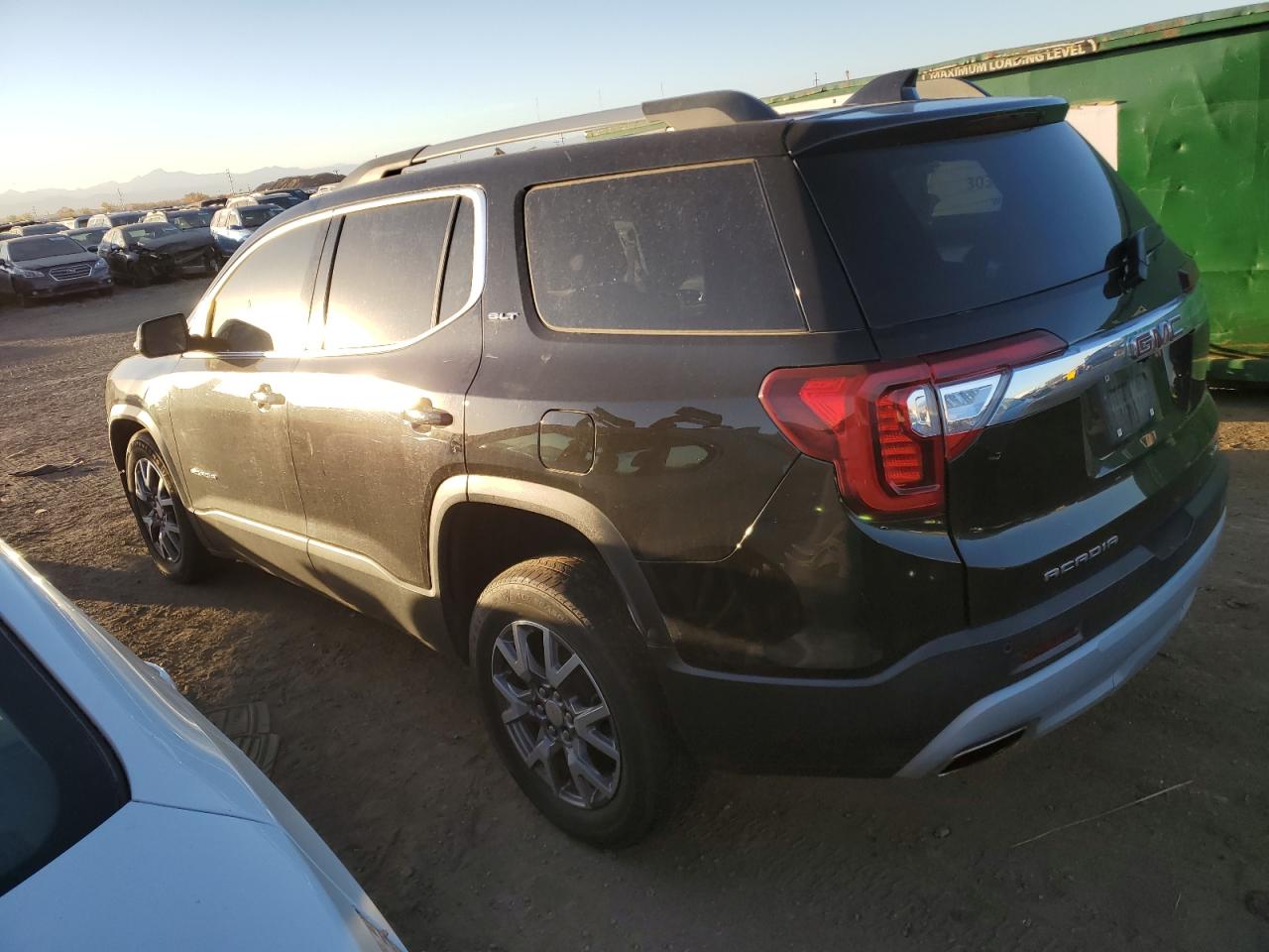 2020 GMC Acadia - Image 2