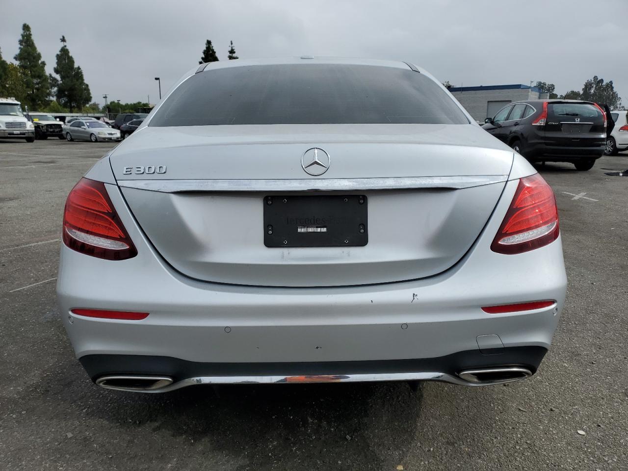 2018 Mercedes-Benz E 300 VIN: WDDZF4JB7JA362650 Lot: 76711964