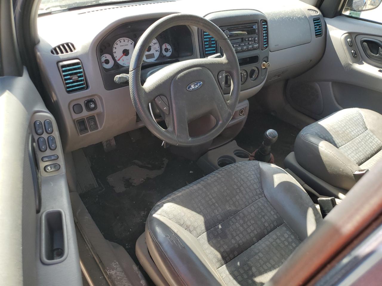 2001 Ford Escape - Image 8