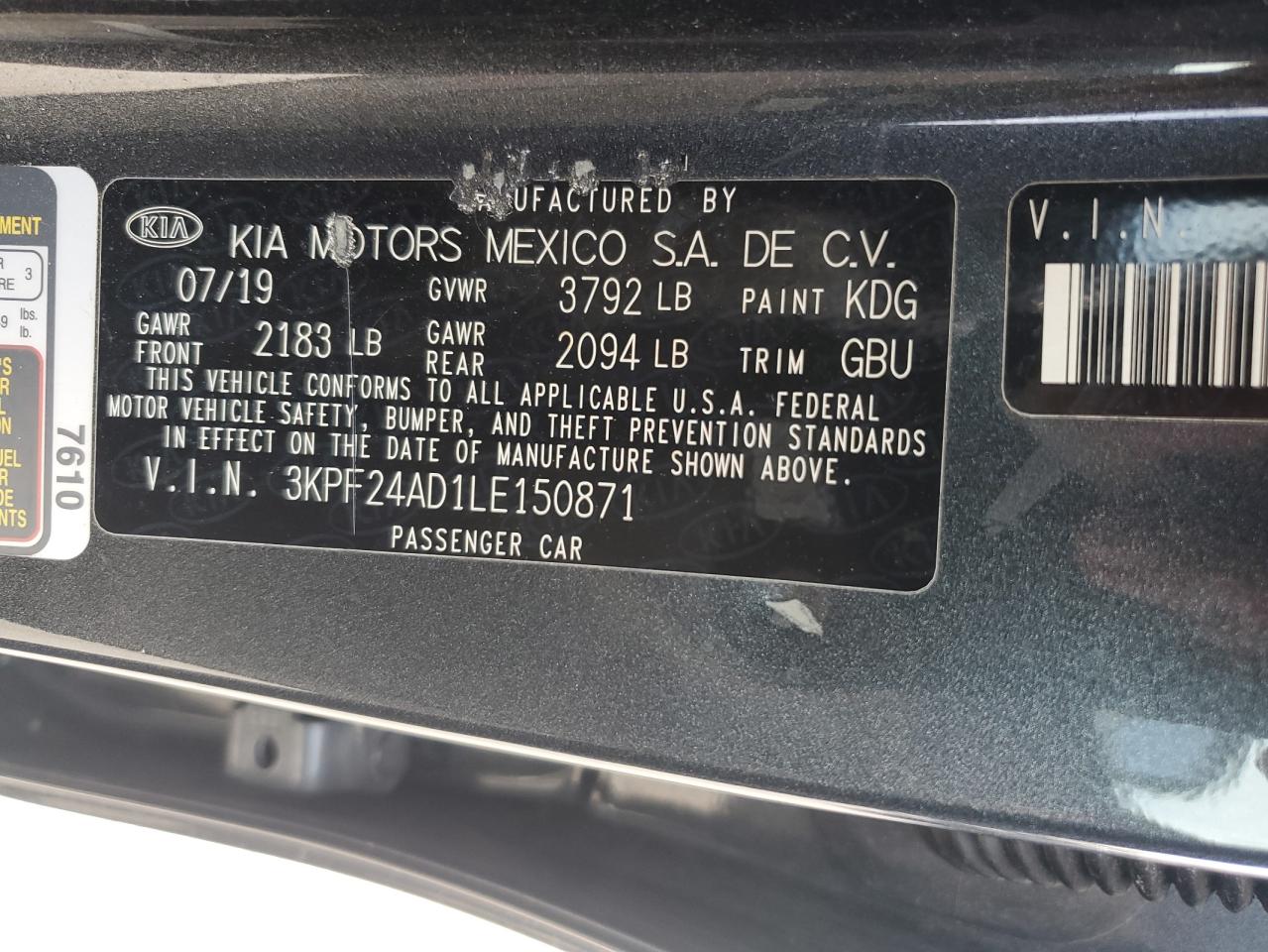 2020 Kia Forte - Image 12