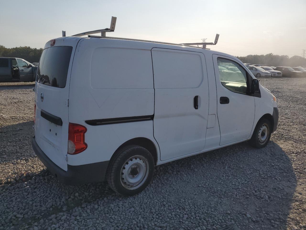 2017 Nissan NV - Image 3