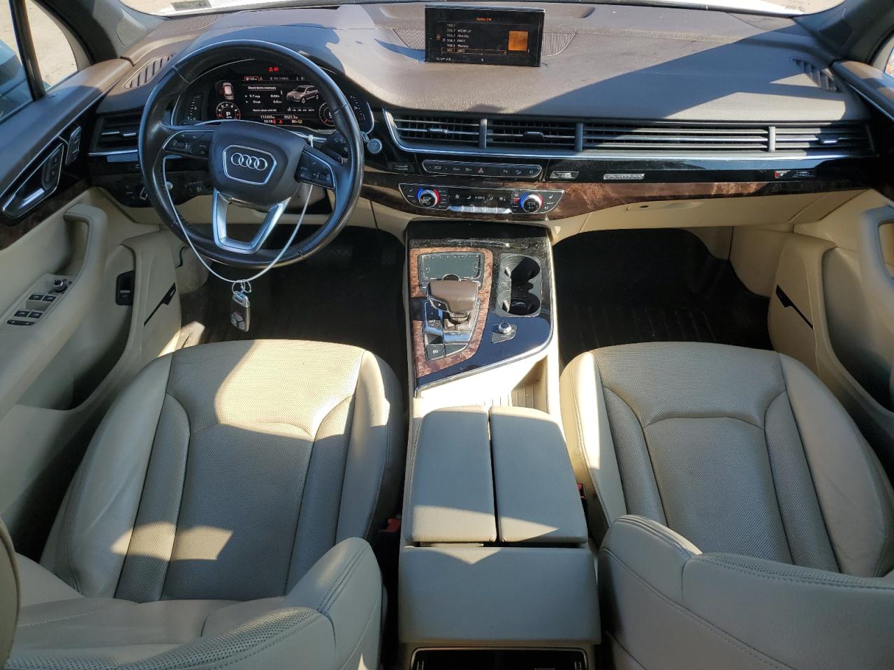 WA1VAAF79JD019938 2018 Audi Q7 Prestige