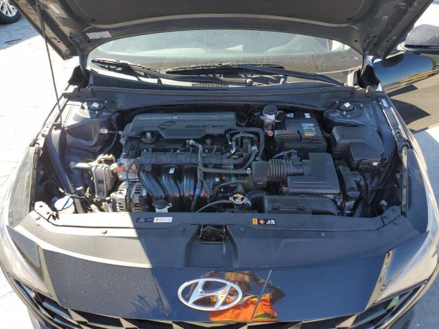 KMHLP4AG7PU428660 Hyundai Elantra LI 11