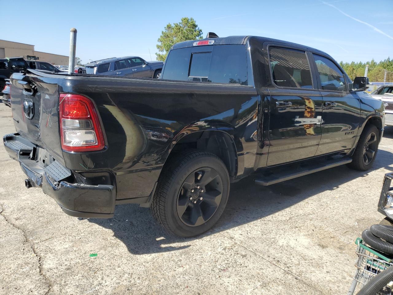 2019 RAM 1500 - Image 3