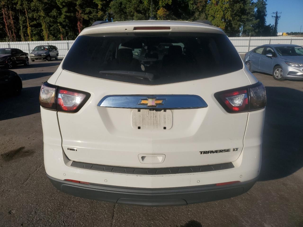 2013 Chevrolet Traverse - Image 6