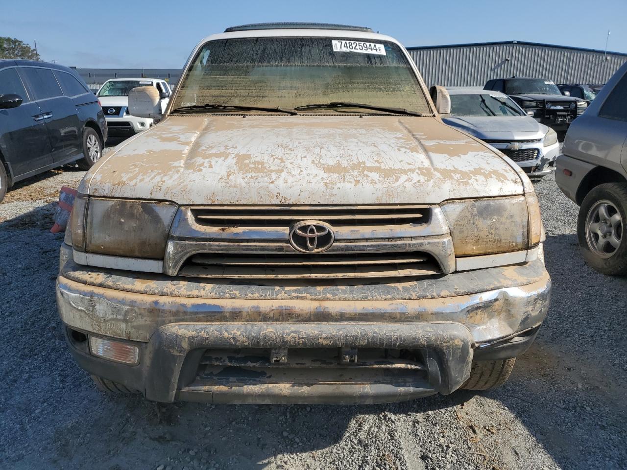 2002 Toyota 4Runner - Image 5