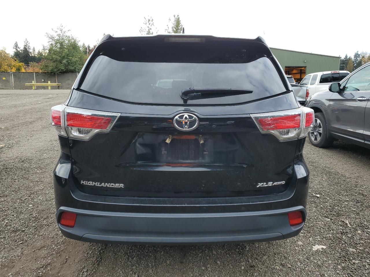 2016 Toyota Highlander Xle VIN: 5TDJKRFH2GS326986 Lot: 74908004