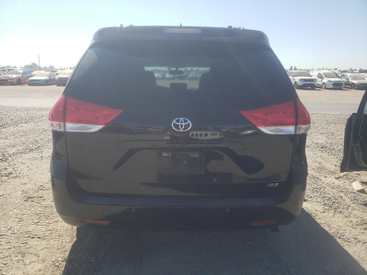 VIN 5TDYK3DC0ES476921 2014 TOYOTA All Models no.6