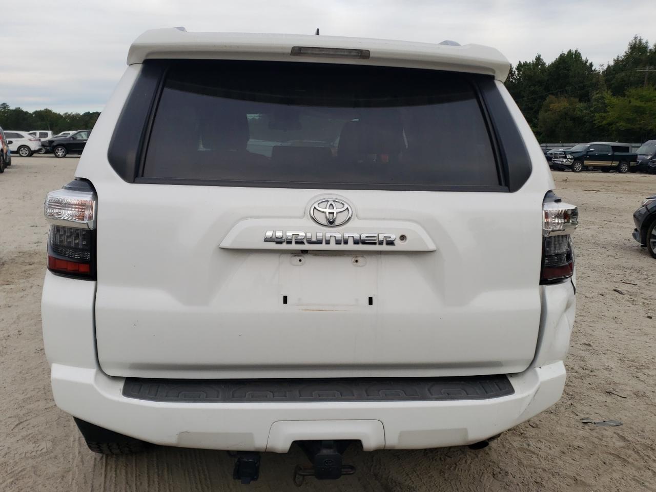 JTEZU5JR8G5122488 2016 Toyota 4Runner Sr5