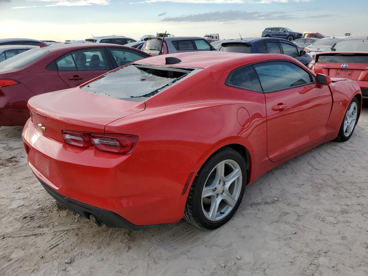 2020 Chevrolet Camaro - Image 3