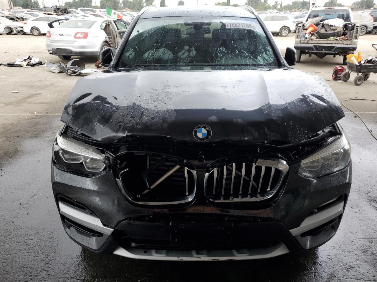 VIN 5UXTR7C56KLF37218 2019 BMW X3 no.5