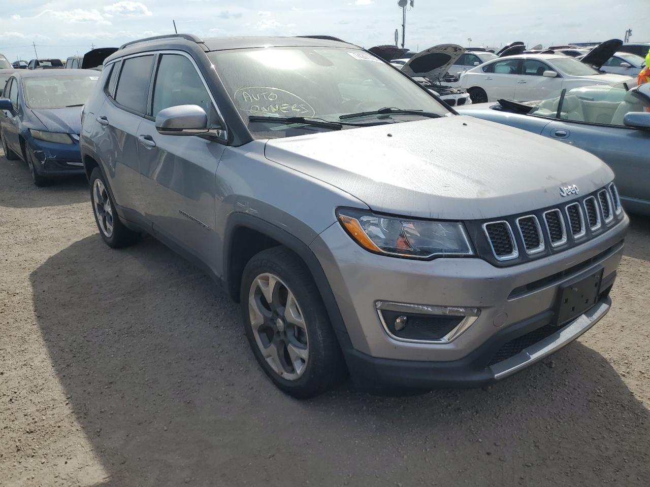 VIN 3C4NJDCB4JT373828 2018 JEEP COMPASS no.4