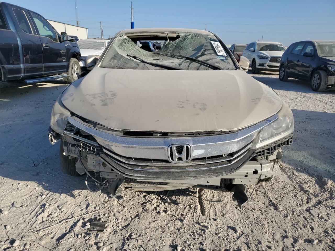 VIN 1HGCR2F86HA123093 2017 HONDA ACCORD no.5