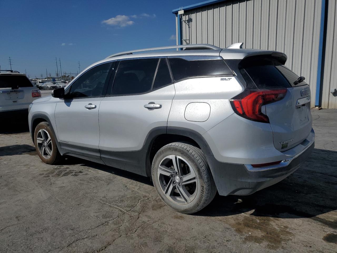 2019 GMC Terrain - Image 2
