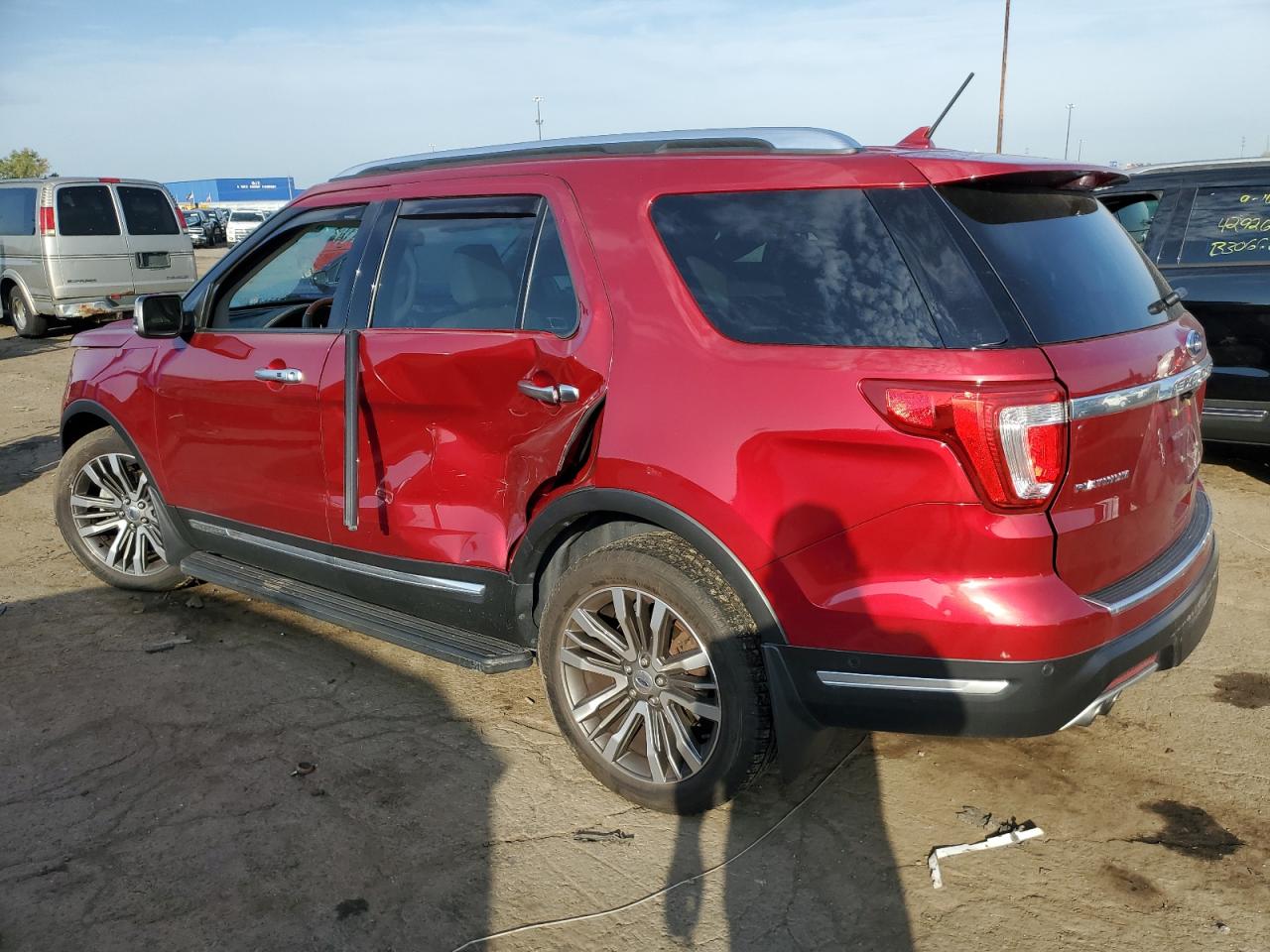 1FM5K8HT0JGC92153 2018 FORD EXPLORER - Image 2