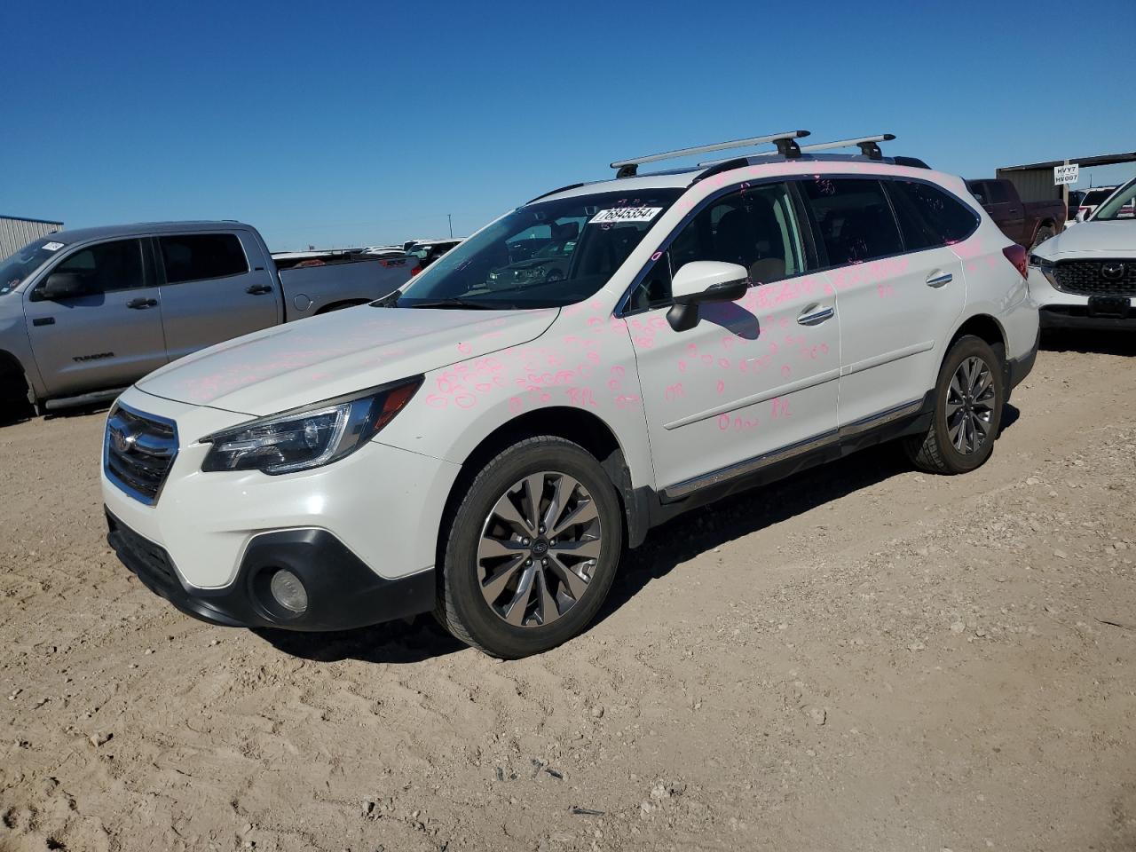 2018 Subaru Outback - Image 1
