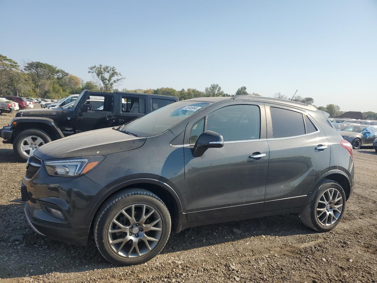 KL4CJHSB8HB037217 2017 BUICK ENCORE - Image 1