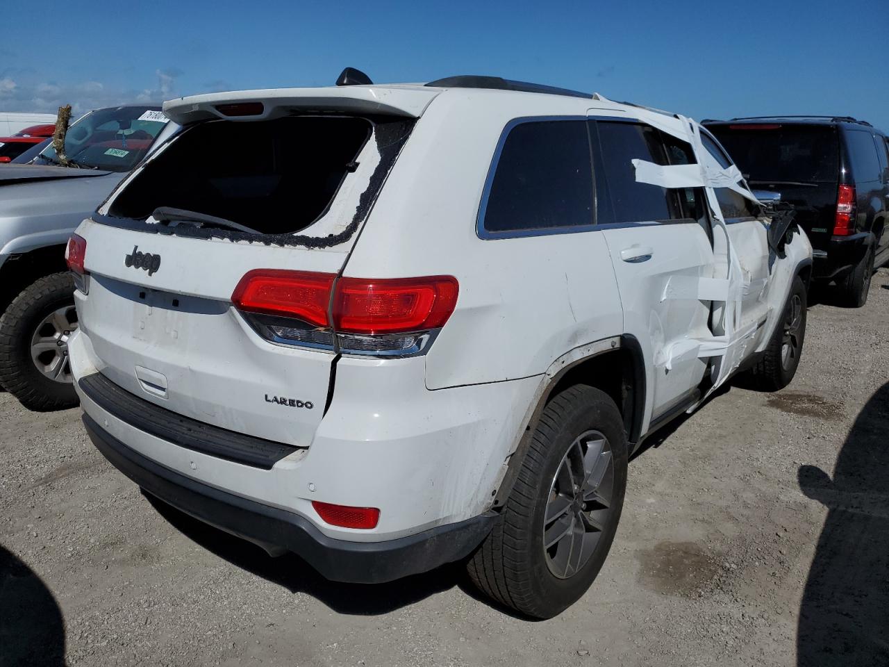2019 Jeep Grand Cherokee - Image 3