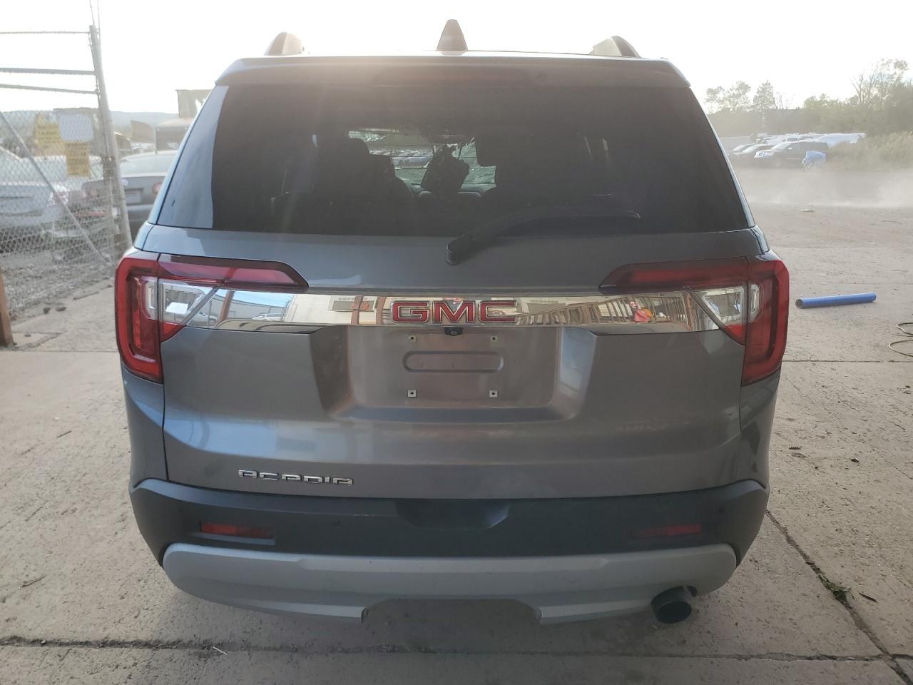 1GKKNKLA1LZ139794 2020 GMC Acadia Sle