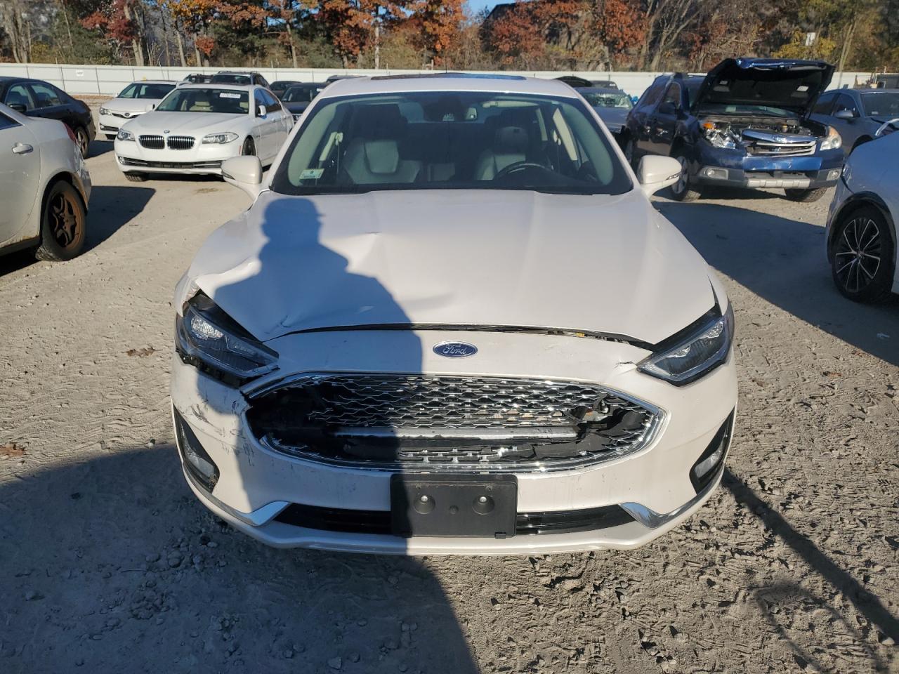 VIN 3FA6P0SU8KR266543 2019 FORD FUSION no.5