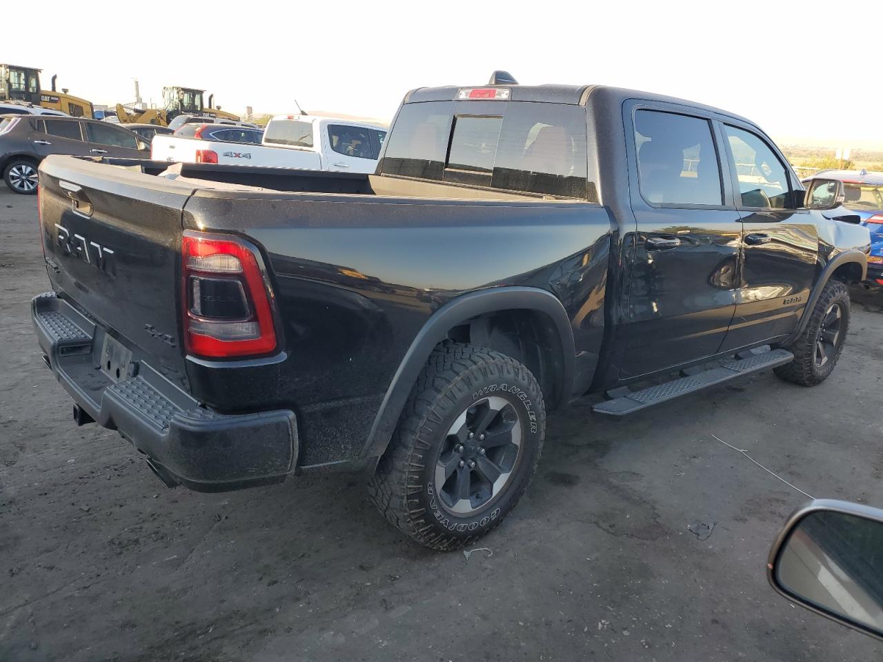 2022 RAM 1500 - Image 3