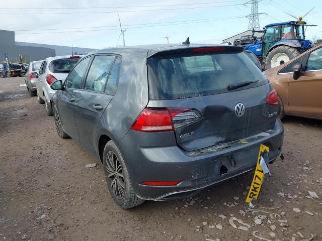 2017 VOLKSWAGEN GOLF SE NA