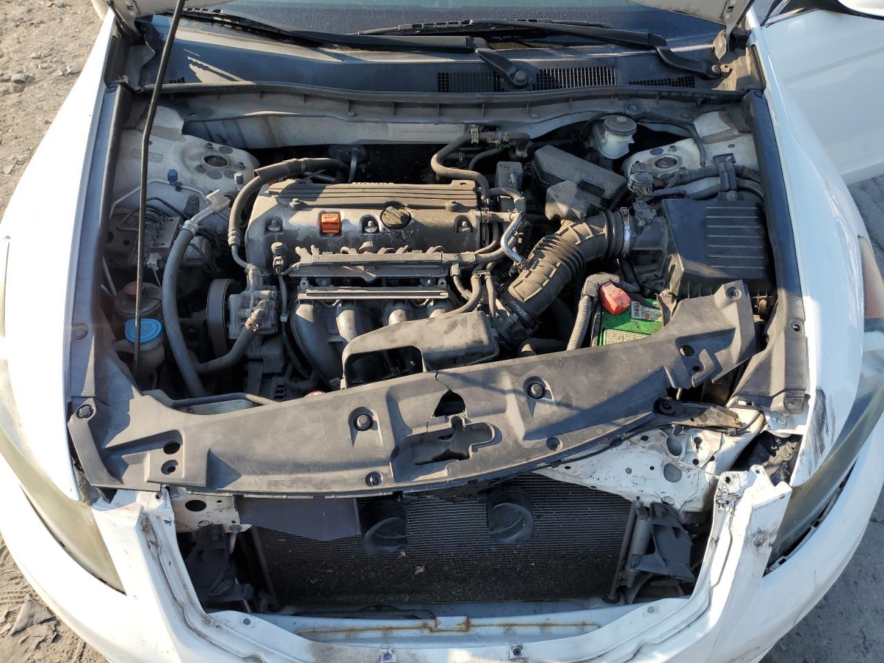 1HGCP2F69BA068182 2011 Honda Accord Se