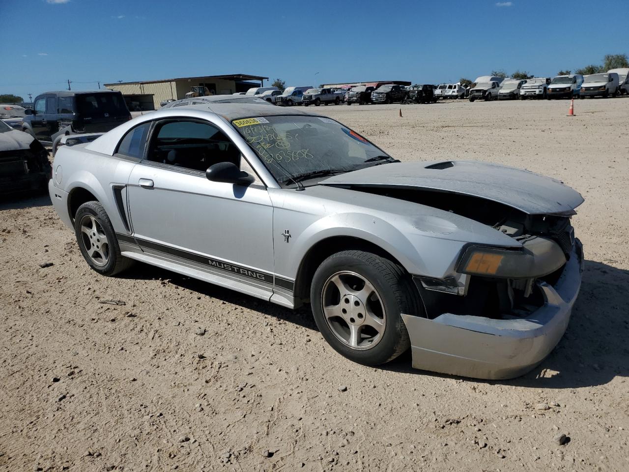 2002 Ford Mustang - Image 4