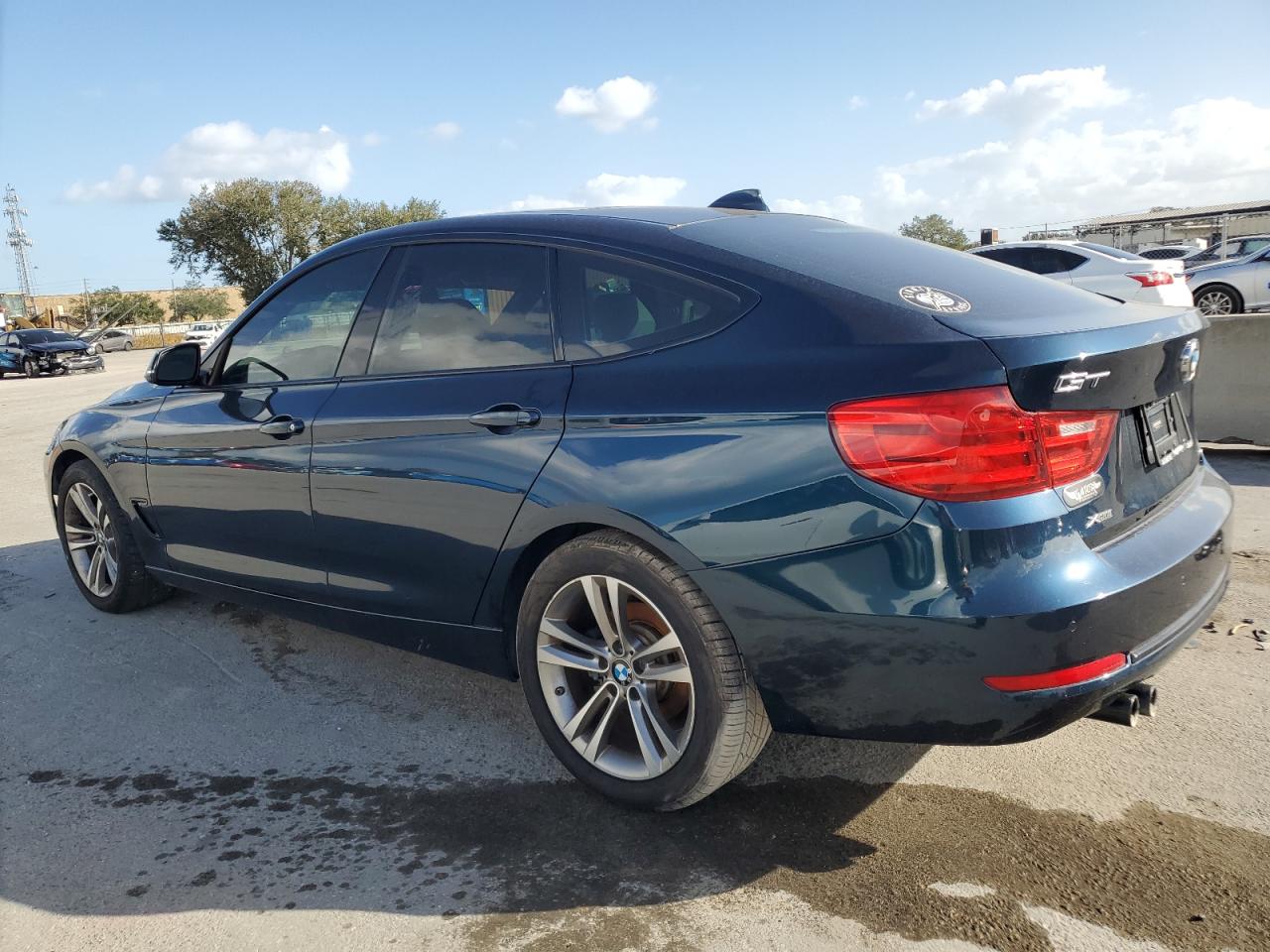 VIN WBA8Z5C50GG501238 2016 BMW 3 SERIES no.2