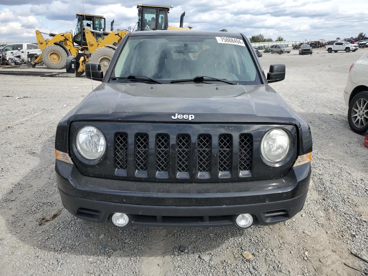 VIN 1C4NJPBB7GD761461 2016 JEEP PATRIOT no.5