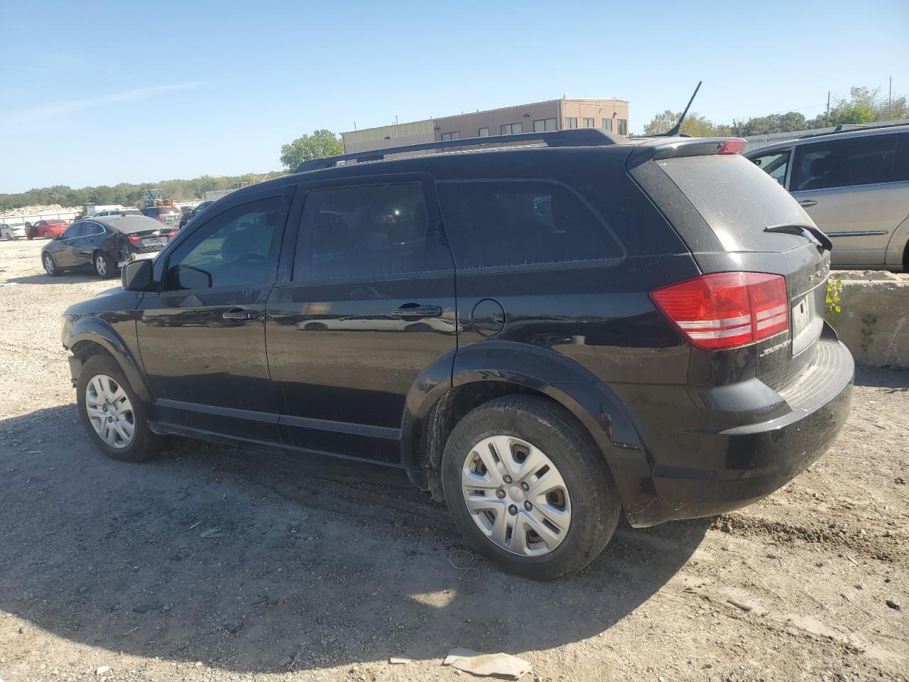 2016 Dodge Journey - Image 2