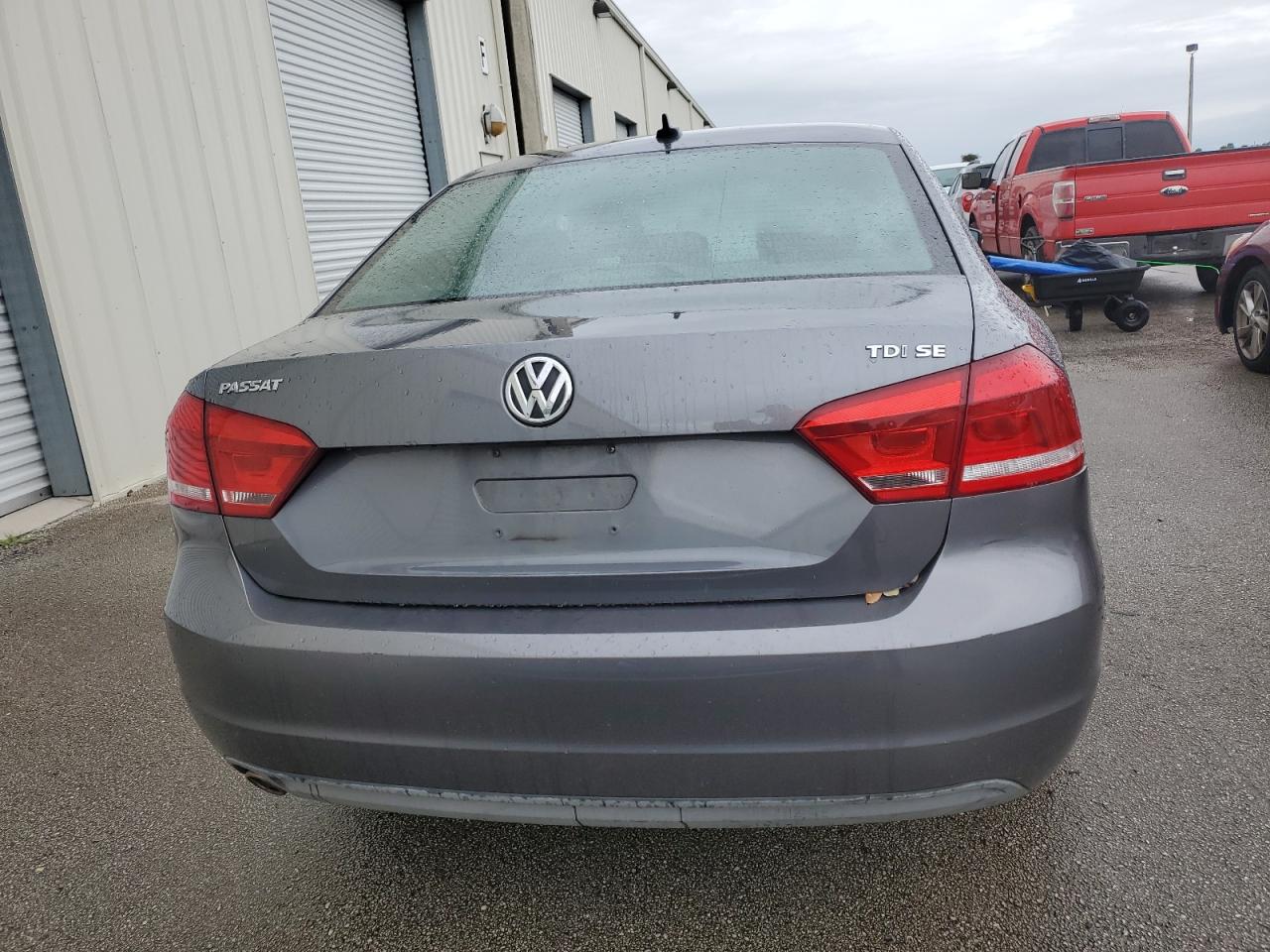 1VWBN7A35DC101015 2013 Volkswagen Passat Se