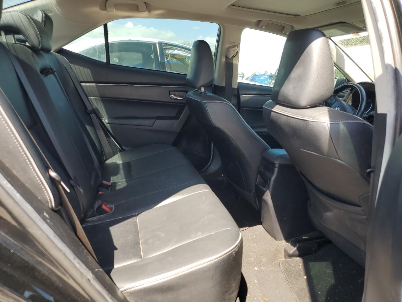 2019 Toyota Corolla - Image 10