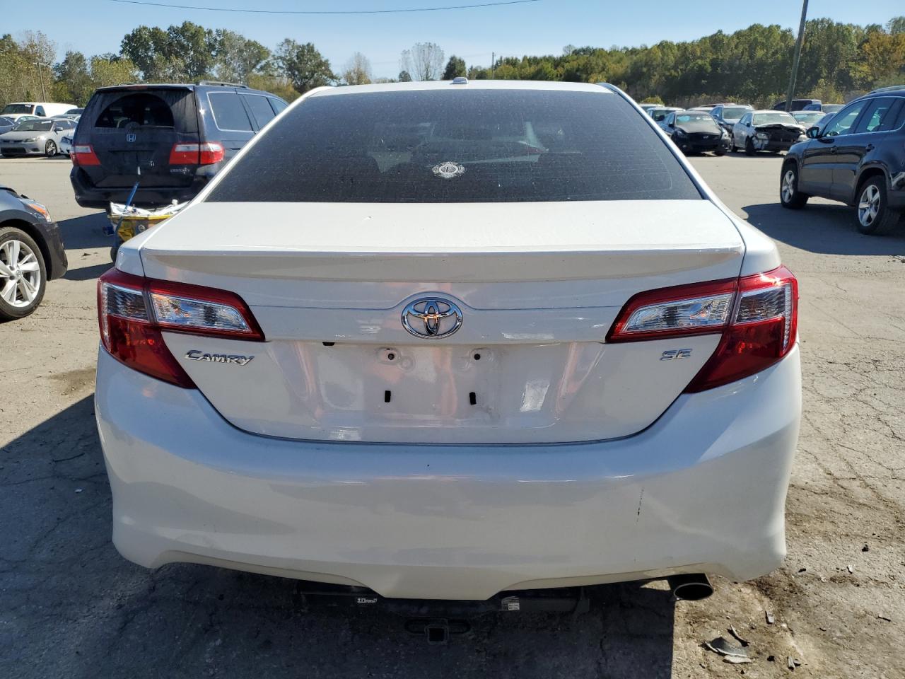 2014 Toyota Camry - Image 6
