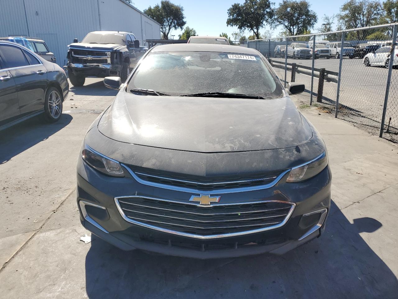 VIN 1G1ZB5ST6HF255422 2017 CHEVROLET MALIBU no.5