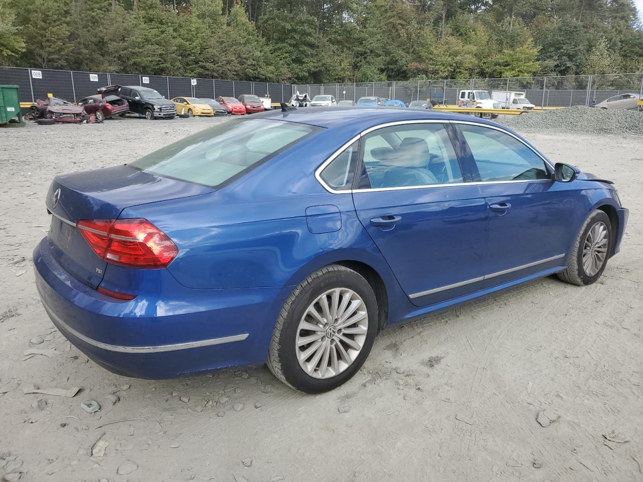 2016 Volkswagen Passat - Image 3