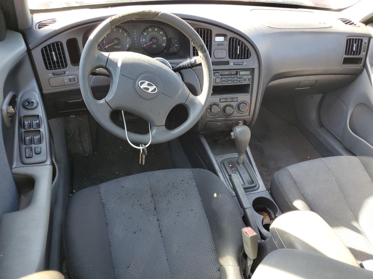 KMHDN56D05U145092 2005 Hyundai Elantra Gls