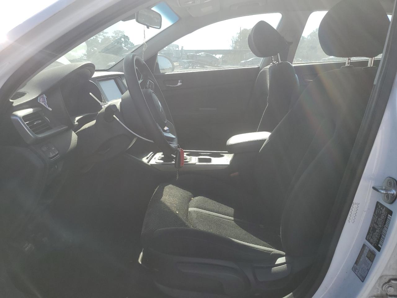 2019 Kia Optima - Image 7