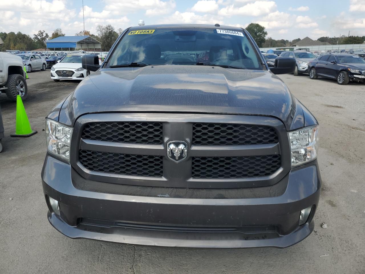 2017 RAM 1500 - Image 5