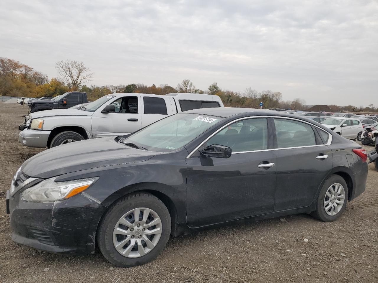 2016 Nissan Altima - Image 1